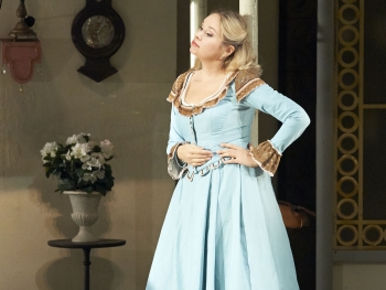 IL BARBIERE DI SIVIGLIA - Rosina (Wiener Staatsoper)-04