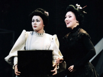 MADAMA BUTTERFLY 06