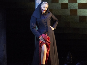 RIGOLETTO - Maddalena Wiener Staatsoper-02